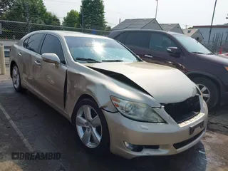 2011 Lexus LS 460 with VIN JTHBL5EF9B5102671, listed as a IAAI auction lot 42387699 with 199,492 mi miles and . Bid and sale history available at DreamBid. Image 1.