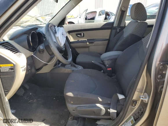 2011 Kia Soul ! with VIN KNDJT2A27B7234783, listed as a Copart auction lot 48596505 with 176,198 mi miles and Salvage Title. Bid and sale history available at carsss.com. Image 7.