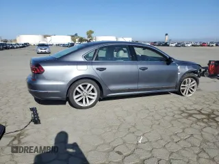 2017 Volkswagen Passat SE z VIN 1VWGT7A35HC078899, wystawiony jako Copart lot #55057695 z przebiegiem 45 620 mil mil oraz Szkoda całkowita • Salvage title. Historia ofert i sprzedaży dostępna na DreamBid. Obrazek 3.