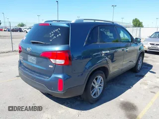 2015 Kia Sorento LX with VIN 5XYKTDA64FG554803, listed as a IAAI auction lot 42561844 with Not provided miles and . Bid and sale history available at DreamBid. Image 4.