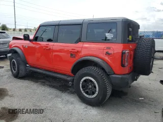 2022 Ford Bronco с VIN 1FMEE5DP9NLB49973, выставлен на аукционе Copart как лот 56214605 с пробегом 23 697 миль миль и Списание • Salvage title. История ставок и продаж доступна на DreamBid. Изображение 2.