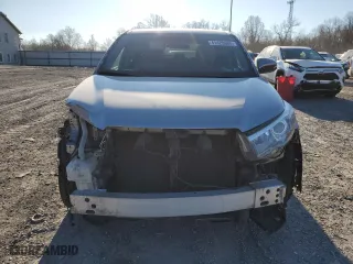 2015 Toyota Highlander LE with VIN 5TDBKRFH6FS107399, listed as a Copart auction lot 41429685 with 143,851 mi miles and Salvage Title. Bid and sale history available at carsss.com. Image 5.