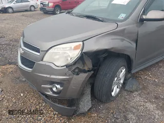 2012 Chevrolet Equinox 2LT z VIN 2GNFLPE51C6176590, wystawiony jako IAAI lot #42156617 z przebiegiem 234 807 mil mil oraz . Historia ofert i sprzedaży dostępna na DreamBid. Obrazek 6.