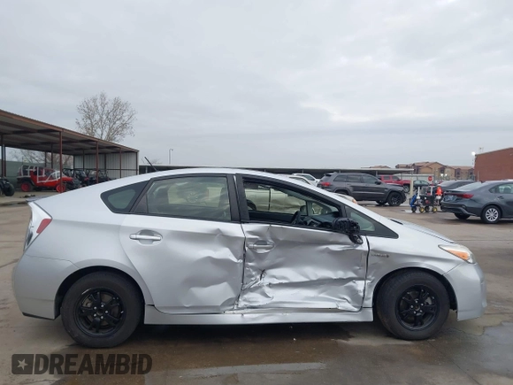 2015 Toyota Prius Four z VIN JTDKN3DU7F1942591, wystawiony jako IAAI lot #41439295 z przebiegiem 86 406 mil mil oraz . Historia ofert i sprzedaży dostępna na DreamBid. Obrazek 6.