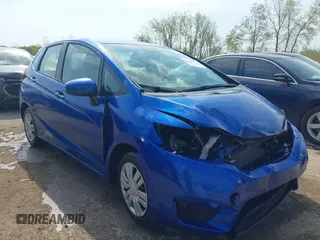 2016 Honda Fit LX with VIN JHMGK5H55GS010607, listed as a IAAI auction lot 42151316 with 39,944 mi miles. Bid and sale history available at carsss.com. Image 1.