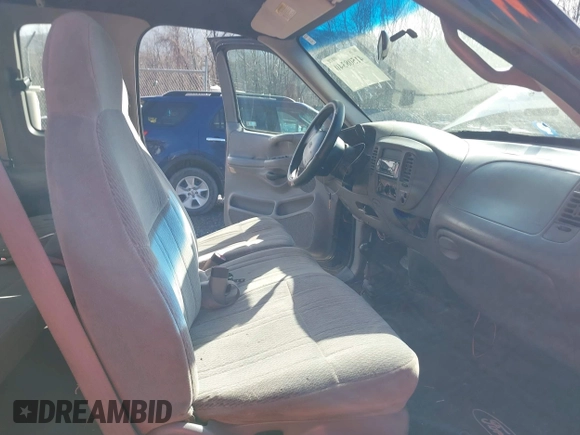 1998 Ford F-150 с VIN 1FTZX18WXWNB87664, выставлен на аукционе IAAI как лот 41508340 с пробегом 276 281 миль миль и . История ставок и продаж доступна на DreamBid. Изображение 5.