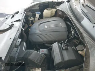 2017 Kia Sorento EX z VIN 5XYPH4A57HG293717, wystawiony jako IAAI lot #42964413 z przebiegiem 89 481 mil mil oraz . Historia ofert i sprzedaży dostępna na DreamBid. Obrazek 19.