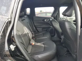 2022 Jeep Compass Altitude with VIN 3C4NJDBB7NT194299, listed as a Copart auction lot 46697265 with 21,809 mi miles and Salvage Title. Bid and sale history available at carsss.com. Image 11.
