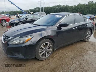 2017 Nissan Altima SR with VIN 1N4AL3AP6HC153054, listed as a Copart auction lot 58740535 with 117,950 mi miles and Salvage title. Bid and sale history available at DreamBid. Image 1.