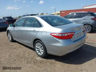 2015 Toyota Camry XLE with VIN 4T4BF1FKXFR515855, listed as a IAAI auction lot 41847812 with 217,317 mi miles. Bid and sale history available at carsss.com. Image 3.