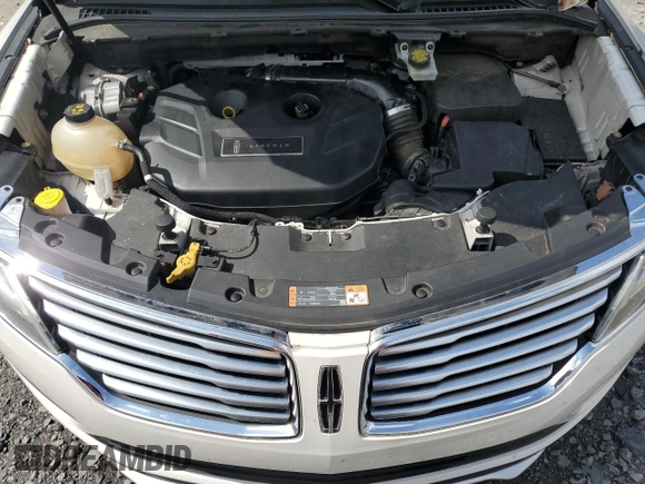 2017 Lincoln MKC Premiere with VIN 5LMCJ1C93HUL54134, listed as a Copart auction lot 61410695 with 100,718 mi miles and Clean title. Bid and sale history available at DreamBid. Image 12.
