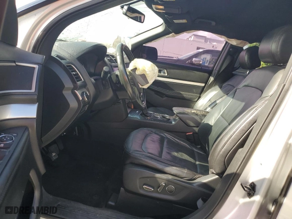 2017 Ford Explorer XLT with VIN 1FM5K7D80HGD78911, listed as a Copart auction lot 49745335 with 134,461 mi miles and Salvage Title. Bid and sale history available at carsss.com. Image 7.