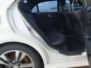 2015 Mercedes-Benz E 350 Sport с VIN WDDHF5KB5FB109831, выставлен на аукционе IAAI как лот 42345153 с пробегом 180 437 миль миль и . История ставок и продаж доступна на DreamBid. Изображение 8.