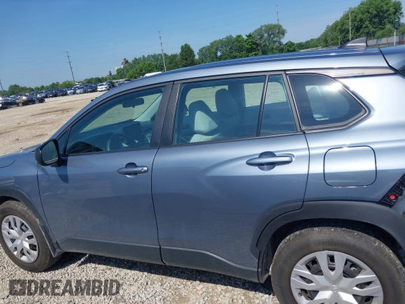 2022 Toyota Corolla Cross L with VIN 7MUAAABGXNV035110, listed as a IAAI auction lot 42562359 with 17,106 mi miles and . Bid and sale history available at DreamBid. Image 15.