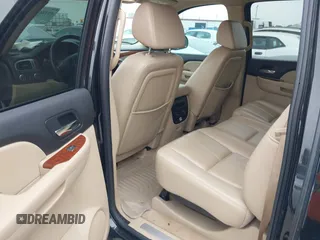 2007 Chevrolet Avalanche 3LT with VIN 3GNFK12327G298260, listed as a IAAI auction lot 42286344 with 251,923 mi miles and . Bid and sale history available at DreamBid. Image 14.