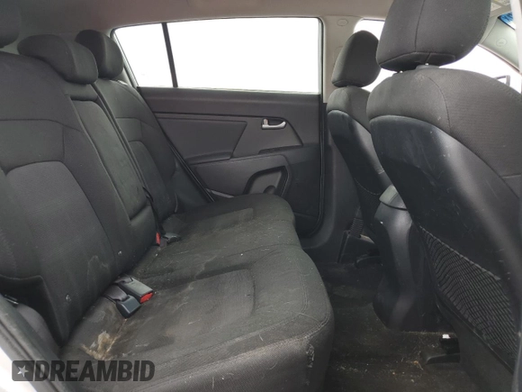 2011 Kia Sportage LX z VIN KNDPB3A24B7050422, wystawiony jako Copart lot #58639255 z przebiegiem 179 160 mil mil oraz Czysty tytuł • Clean title. Historia ofert i sprzedaży dostępna na DreamBid. Obrazek 11.