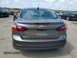 2014 Ford Focus SE with VIN 1FADP3F25EL102381, listed as a Copart auction lot 52634515 with 64,221 mi miles and Clean Title. Bid and sale history available at carsss.com. Image 6.