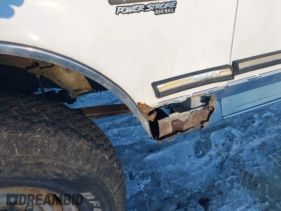 1997 Ford F-250 HD with VIN 1FTHX26F1VEA49739, listed as a IAAI auction lot 41238799 with 337,959 mi miles. Bid and sale history available at carsss.com. Image 19.