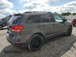 2017 Dodge Journey SXT z VIN 3C4PDDBG3HT703935, wystawiony jako Copart lot #57620915 z przebiegiem 126 915 mil mil oraz Szkoda całkowita • Salvage title. Historia ofert i sprzedaży dostępna na DreamBid. Obrazek 3.