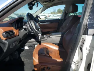 2017 Maserati Levante with VIN ZN661XUAXHX256585, listed as a Copart auction lot 48494125 with 76,781 mi miles and Salvage Title. Bid and sale history available at carsss.com. Image 7.