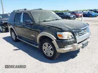 2006 Ford Explorer Eddie Bauer z VIN 1FMEU64E06UA38084, wystawiony jako IAAI lot #42034305 z przebiegiem Nie podano mil oraz . Historia ofert i sprzedaży dostępna na DreamBid. Obrazek 1.