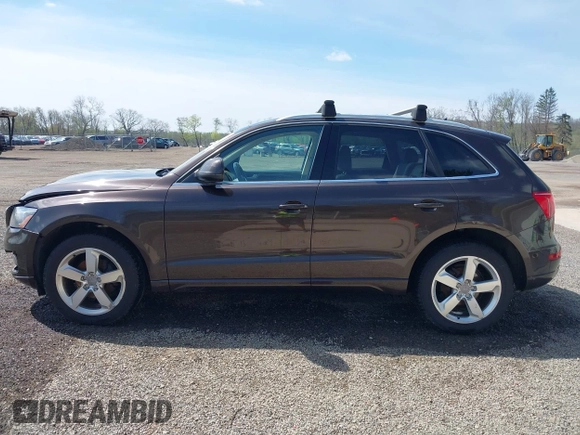 2012 Audi Q5 2.0T Premium Plus with VIN WA1LFAFP5CA024857, listed as a IAAI auction lot 42016833 with 141,144 mi miles. Bid and sale history available at carsss.com. Image 15.