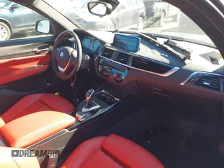 2019 BMW 2 Series 230i xDrive with VIN WBA2J3C59KVD49100, listed as a IAAI auction lot 41620304 with 47,635 mi miles. Bid and sale history available at carsss.com. Image 5.