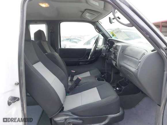 2006 Ford Ranger XL with VIN 1FTYR14U96PA54490, listed as a IAAI auction lot 41298507 with 127,666 mi miles. Bid and sale history available at carsss.com. Image 5.