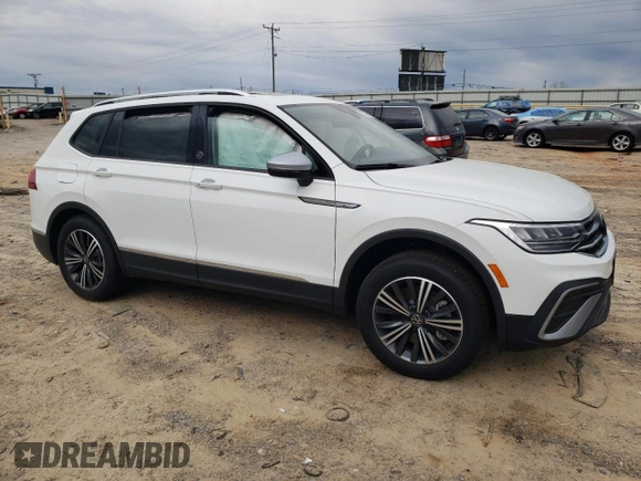 2024 Volkswagen Tiguan Wolfsburg Edition with VIN 3VVAB7AXXRM231633, listed as a Copart auction lot 52756085 with 1,387 mi miles and Salvage title. Bid and sale history available at DreamBid. Image 4.