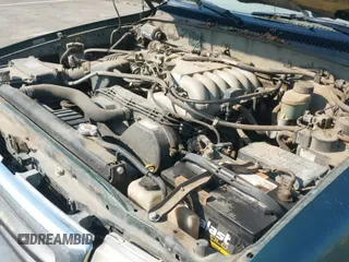 2000 Toyota Tacoma with VIN 4TAWN72N2YZ607503, listed as a IAAI auction lot 43110569 with 238,900 mi miles and . Bid and sale history available at DreamBid. Image 19.
