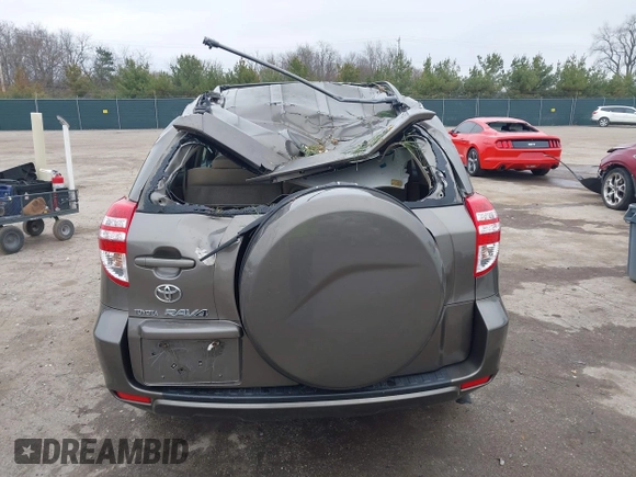 2009 Toyota RAV4 with VIN JTMZF33V59D008745, listed as a IAAI auction lot 41929275 with 126,880 mi miles and . Bid and sale history available at DreamBid. Image 17.