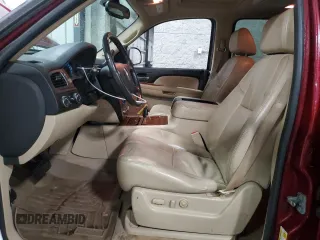 2007 Chevrolet Suburban LTZ with VIN 3GNFK16327G210852, listed as a Copart auction lot 89206085 with 206,219 mi miles and Salvage Title. Bid and sale history available at carsss.com. Image 7.