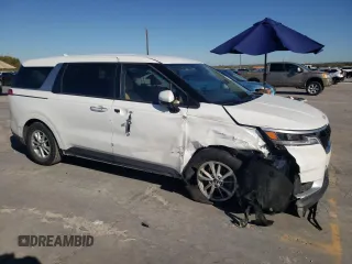2024 Kia Carnival LX with VIN KNDNB4H32R6433335, listed as a Copart auction lot 81582244 with 6,322 mi miles and Salvage Title. Bid and sale history available at carsss.com. Image 4.