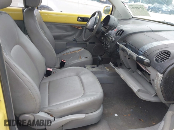 2007 Volkswagen Beetle with VIN 3VWRW31C97M506706, listed as a IAAI auction lot 42510902 with 64,200 mi miles and . Bid and sale history available at DreamBid. Image 5.