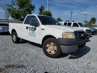 2006 Ford F-150 XL with VIN 1FTRF12206NA92670, listed as a Copart auction lot 62556185 with 127,068 mi miles and Non repairable. Bid and sale history available at DreamBid. Image 4.