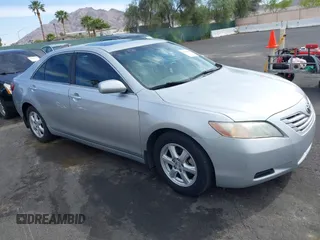 2007 Toyota Camry CE with VIN 4T1BE46K27U587049, listed as a IAAI auction lot 42048448 with 172,284 mi miles and . Bid and sale history available at DreamBid. Image 1.