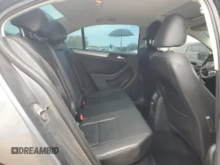 2013 Volkswagen Jetta SE с VIN 3VWDX7AJ7DM426295, выставлен на аукционе Copart как лот 55739005 с пробегом 212 804 миль миль и Списание • Salvage title. История ставок и продаж доступна на DreamBid. Изображение 10.