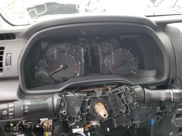 2023 Toyota 4Runner SR5 z VIN JTEEU5JR1P5281366, wystawiony jako Copart lot #57144835 z przebiegiem Nie podano mil oraz Szkoda całkowita • Salvage title. Historia ofert i sprzedaży dostępna na DreamBid. Obrazek 9.