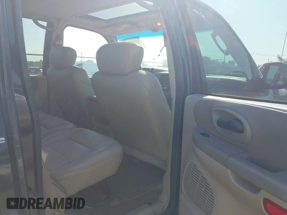 2003 Ford F-150 XLT with VIN 1FTRW08L63KC51053, listed as a IAAI auction lot 42538965 with 167,383 mi miles and . Bid and sale history available at DreamBid. Image 8.