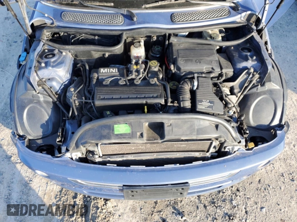 2007 MINI Convertible with VIN WMWRF33507TF66800, listed as a Copart auction lot 86871924 with 130,448 mi miles and Clean Title. Bid and sale history available at DreamBid. Image 11.