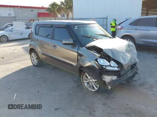 2012 Kia Soul + with VIN KNDJT2A63C7442762, listed as a IAAI auction lot 41513653 with 46,109 mi miles. Bid and sale history available at carsss.com. Image 1.
