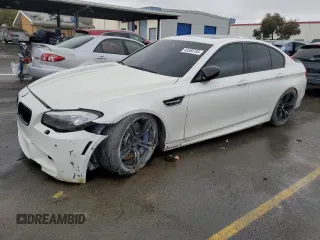 2013 BMW M5 with VIN WBSFV9C58DC773304, listed as a Copart auction lot 45300705 with 78,059 mi miles and Salvage Title. Bid and sale history available at carsss.com. Image 1.