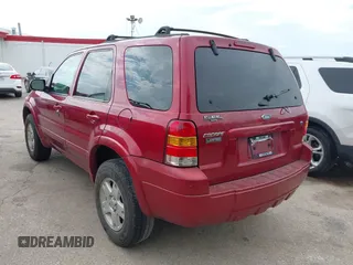 2006 Ford Escape Limited с VIN 1FMYU04166KD46606, выставлен на аукционе IAAI как лот 42361182 с пробегом 175 190 миль миль и . История ставок и продаж доступна на DreamBid. Изображение 3.