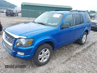 2010 Ford Explorer XLT с VIN 1FMEU7DE9AUA80400, выставлен на аукционе IAAI как лот 42690816 с пробегом 97 397 миль миль и . История ставок и продаж доступна на DreamBid. Изображение 2.