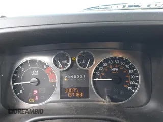 2007 Hummer H3 SUV z VIN 5GTDN13E578185716, wystawiony jako IAAI lot #42398547 z przebiegiem 137 163 mil mil oraz . Historia ofert i sprzedaży dostępna na DreamBid. Obrazek 7.