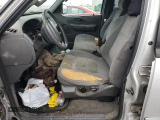 2002 Ford F-150 XLT with VIN 1FTRW07L82KD06604, listed as a Copart auction lot 44266975 with 0 mi miles and Salvage Title. Bid and sale history available at carsss.com. Image 7.