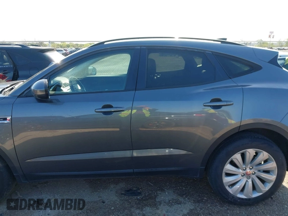 2020 Jaguar E-Pace SE with VIN SADFP2FX9L1004525, listed as a IAAI auction lot 41961714 with 42,291 mi miles and . Bid and sale history available at DreamBid. Image 14.