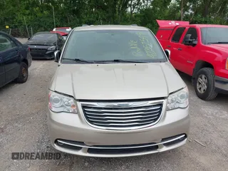 2013 Chrysler Town & Country Limited z VIN 2C4RC1GG3DR509146, wystawiony jako IAAI lot #42357549 z przebiegiem 168 428 mil mil oraz . Historia ofert i sprzedaży dostępna na DreamBid. Obrazek 6.