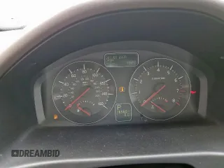 2010 Volvo C30 с VIN YV1672MKXA2178530, выставлен на аукционе Copart как лот 59563695 с пробегом 165 601 миль миль и Списание • Salvage title. История ставок и продаж доступна на DreamBid. Изображение 9.