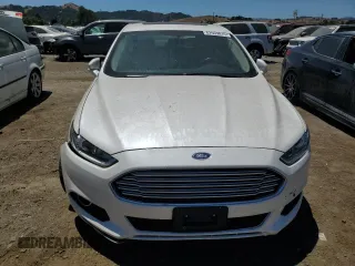 2014 Ford Fusion Titanium with VIN 3FA6P0SU8ER136802, listed as a Copart auction lot 62599815 with 144,799 mi miles and Salvage title. Bid and sale history available at DreamBid. Image 5.